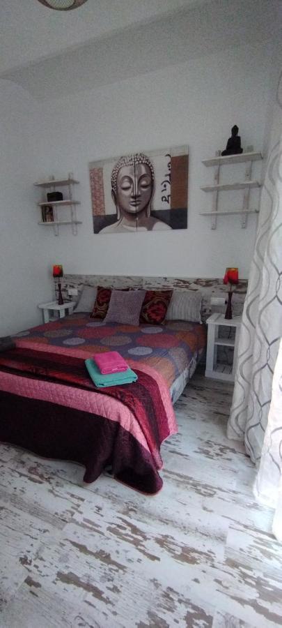 Apartment Fira Bcn Camp Nou L'Hospitalet de Llobregat Dış mekan fotoğraf